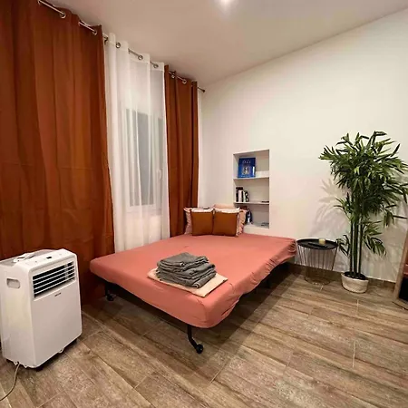 Cosy Vieux A 2 Pas De La Nizza