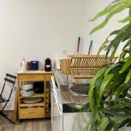 Cosy Vieux à 2 Pas De La * Niza